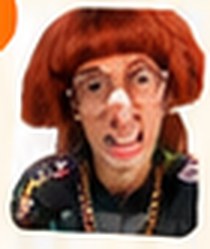 Influencer imaginando um personagem